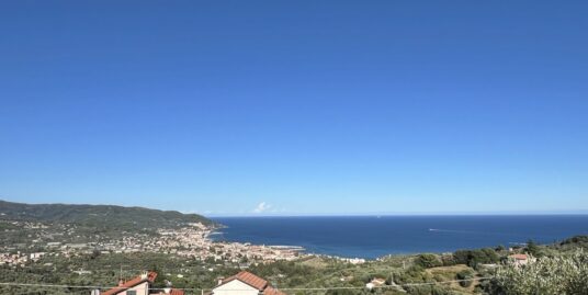 R 625 Diano Gorleri. Casa indipendente con splendida vista mare